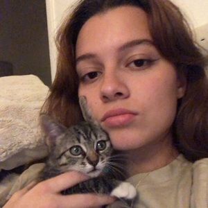 Meet your Posher, Iliana